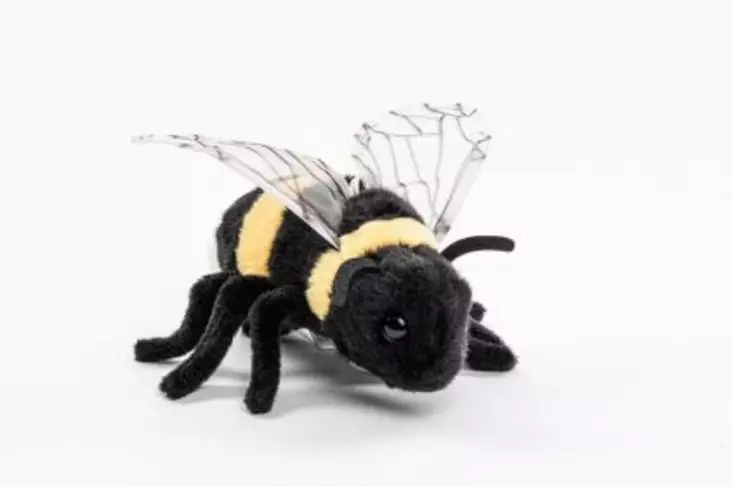 Pehmoeläin Kimalainen 15cm - Pehmolelut - 4028667191592 - 1