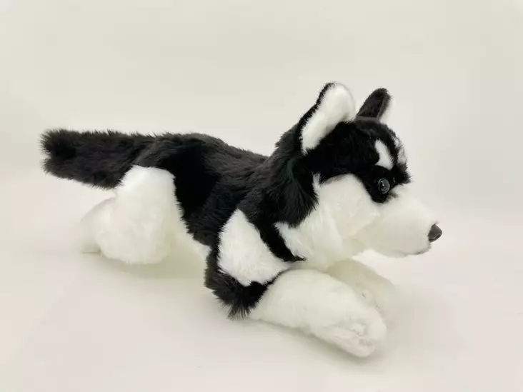 Pehmoeläin Husky musta 42cm makaava - Pehmolelut - 6430018779386 - 1